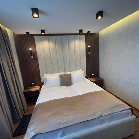 Hotel Palace San Valentino Ουμάγκ Εξωτερικό φωτογραφία
