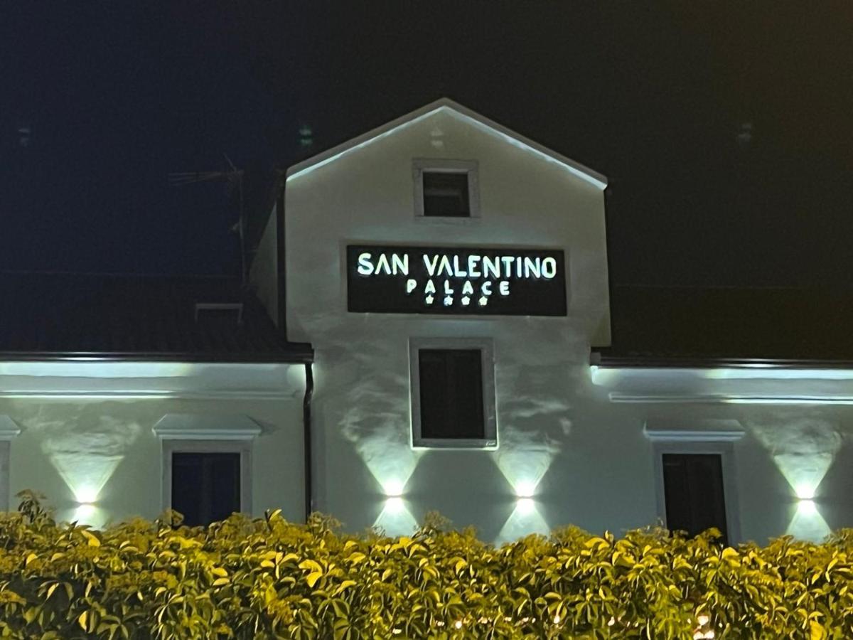Hotel Palace San Valentino Ουμάγκ Εξωτερικό φωτογραφία