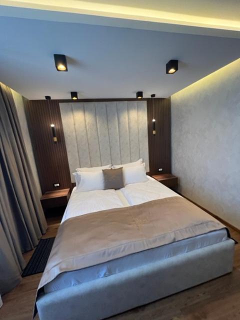 Hotel Palace San Valentino Ουμάγκ Εξωτερικό φωτογραφία