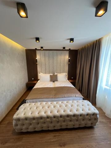 Hotel Palace San Valentino Ουμάγκ Εξωτερικό φωτογραφία